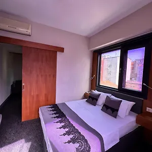 Hotel Black Art, Istanbul