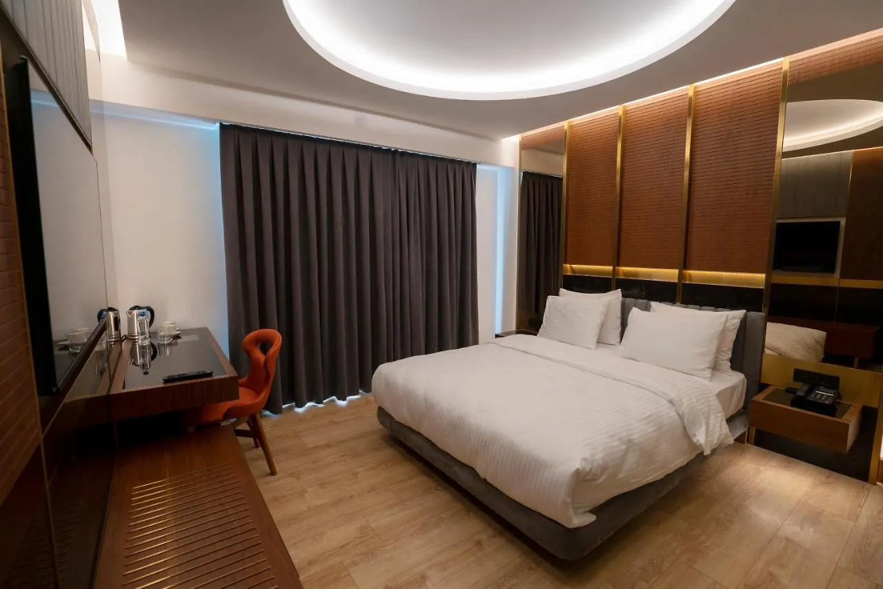 Henna Hotel Istanbul 2*,