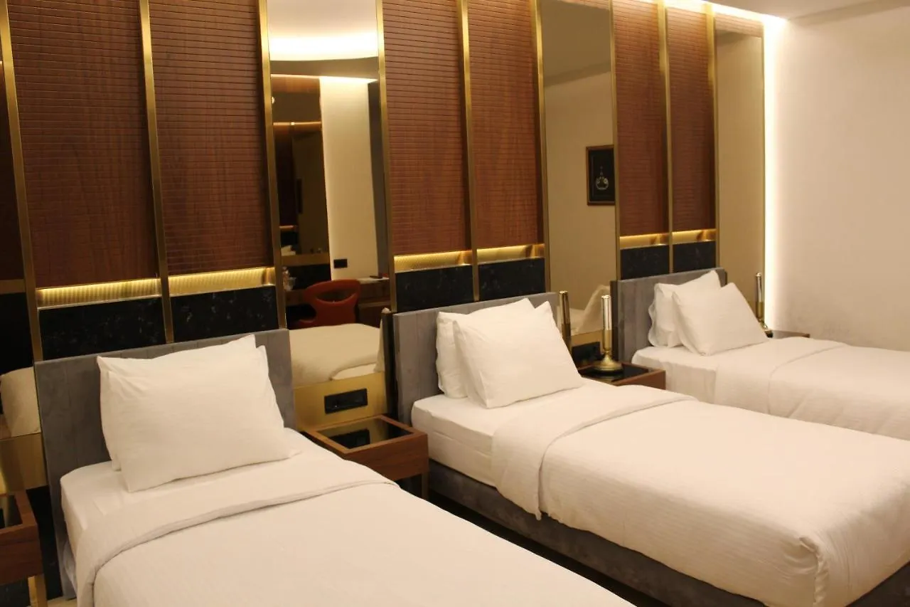 **  Henna Hotel Istanbul Turkey